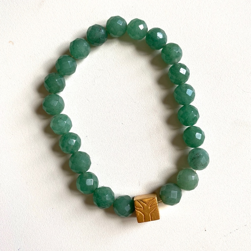 Satya bracelet like new. Jade, tree